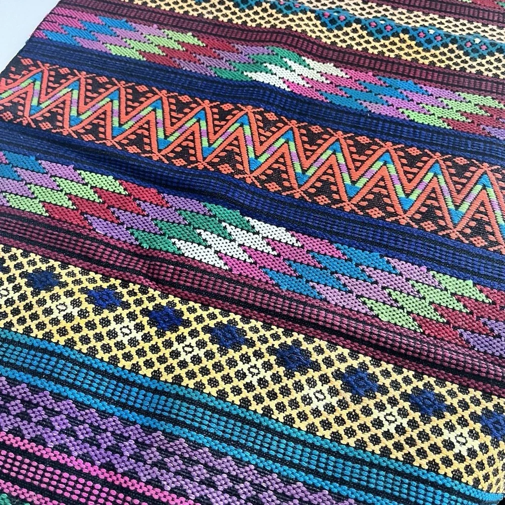 VTG Handwoven Guatemalan Table Runner Geometric pattern Wall hanging 16x40